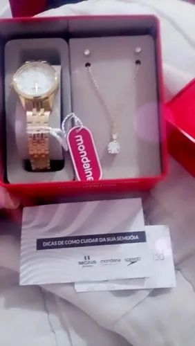 Kit relógio colar e brincos novos na caixa