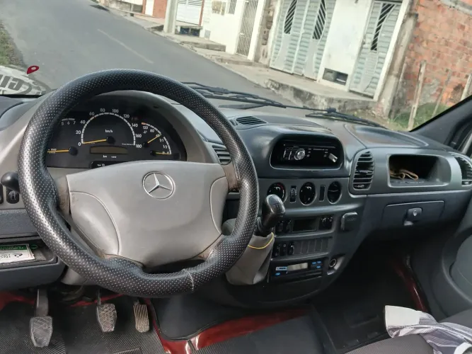 Mercedes-Benz Sprinter 413 Van Luxo 2.2 16 E 20L Dies 2012