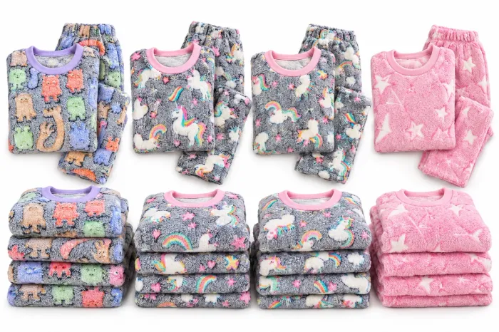 Pijamas Infantil Diversas estampas, tecido Plush, macio, tamanho 02 até 14 Anos
