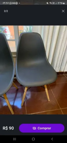 Cadeira pé de madeira