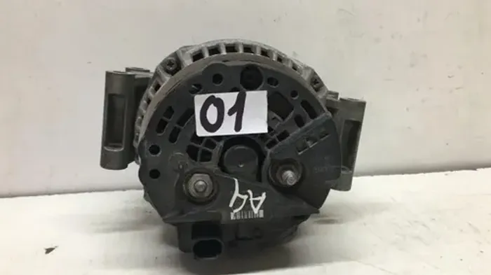 Alternador Audi A4 2013 Nº01