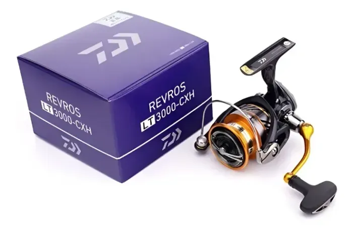 Molinete Daiwa Revros LT 3000-CXH - Original - Drag 10kg