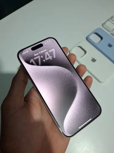 IPHONE 15 PRO - VENDO OU TROCO