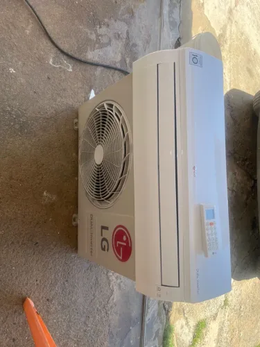 Ar condicionado muito novo