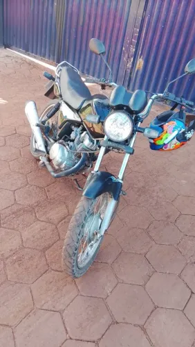 Vendo moto 150 carburador