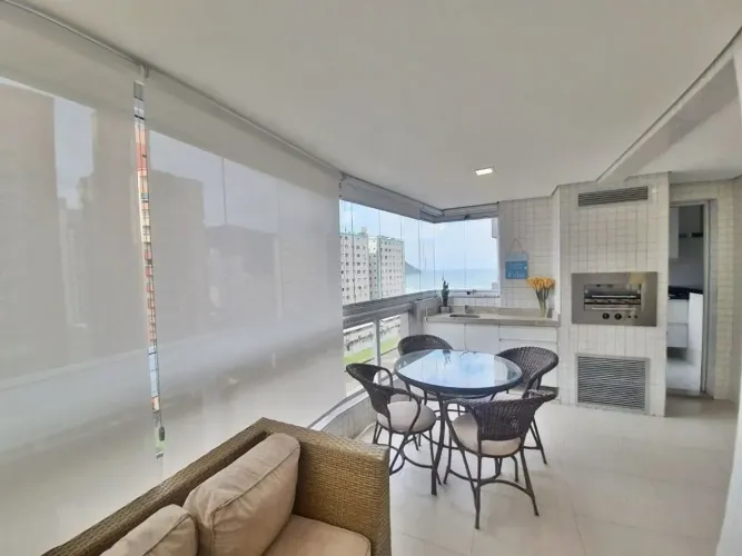 Apartamento com Vista Mar e Varanda Gourmet no Canto do Forte - Praia Grande - SP