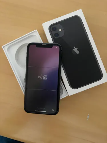 Ifhone 11 128 GB única dona na caixa ótimo estado
