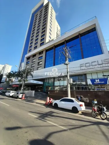 Loja com mezanino Setor Bueno - FOCUS BUSINESS - aproximadamente 104,88 metros com mezanin