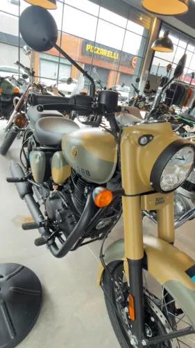 ROYAL ENFIELD CLASSIC 350 COMMANDO SAND
