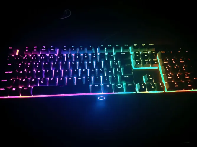 Teclado Gamer MK110