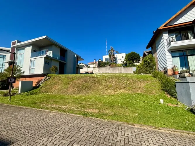 Terreno à venda em condomínio fechado, no Antonella, Nossa Senhora da Saúde