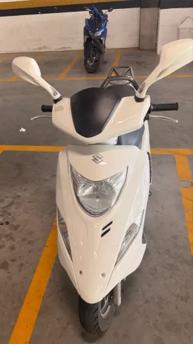 Suzuki Burgman 2018