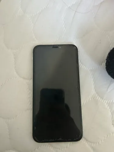 iPhone XR 64g BRANCO 