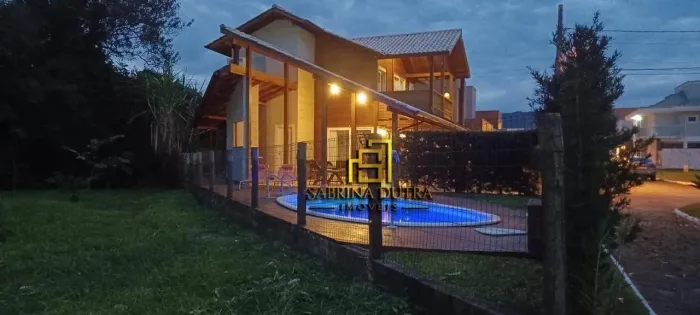 Casa com 3 dormitórios à venda, 240 m² por R$ 1.390.000,00 - Vargem Grande - Florianópolis