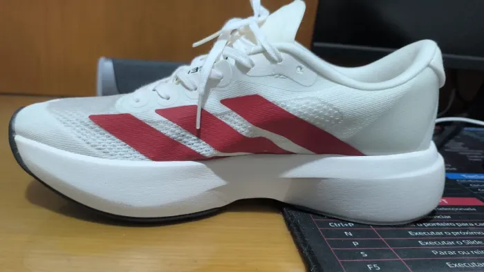 Tênis Adidas adzero evo SL