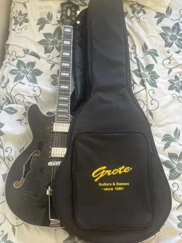 Guitarra Grote Semi-Acustica + Bag para a guitarra