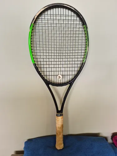 Raquete Wilson Blade
