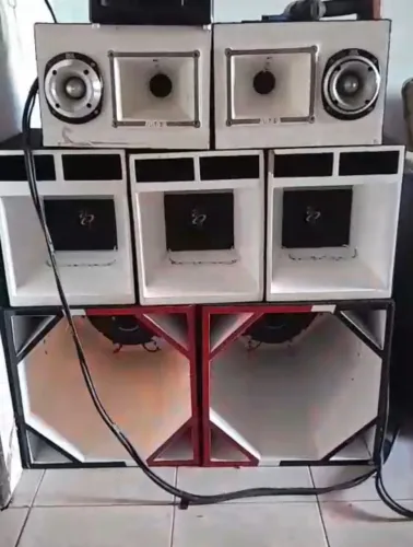 Som