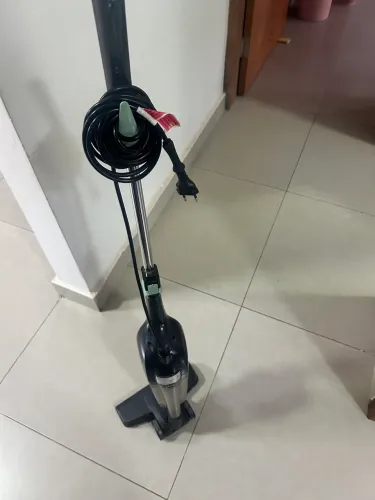Vendo - Aspirador vertical electrolux