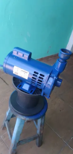 BOMBA FAMAC 1,5 CV MONOFASICA