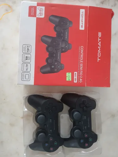 2  controles USB pra PC semi-novos