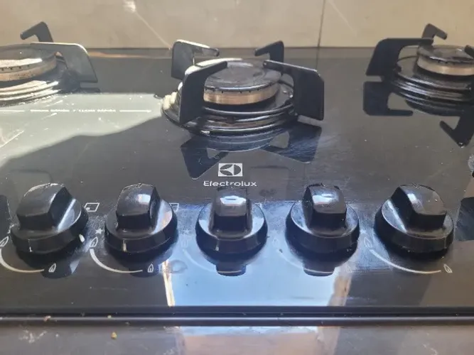 Cooktop 5 Bocas a Gás Electrolux Mesa Vidro, Multi Chama e Grade de ferro