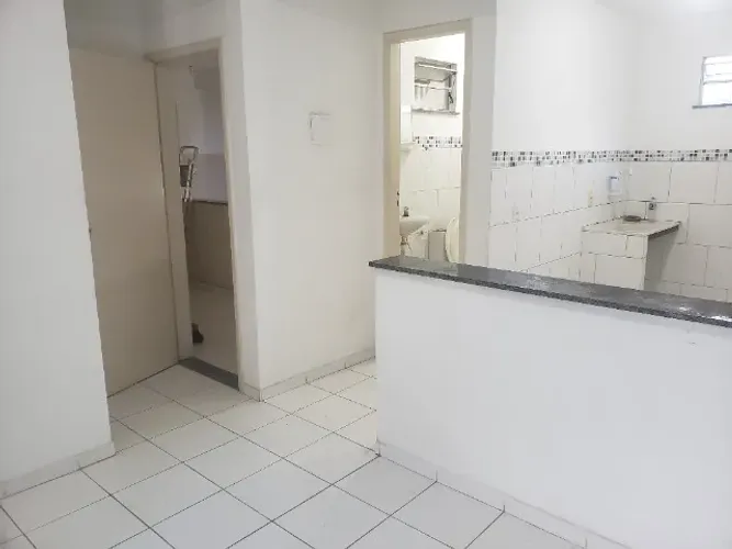 Casas e Apartamentos Em Colinas de Pituaçu, São Rafael e Castelo Branco.