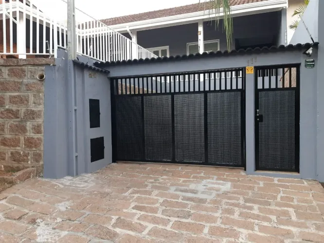 Casa com 3 dormitórios, 175 m² - venda por R$ 886.000 ou aluguel por R$ 4.450/mês - Jardim