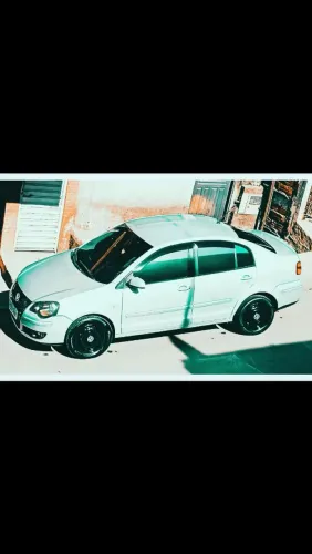 Volkswagen Polo Sedan 1.6 MI Total Flex 8V 4P 2008