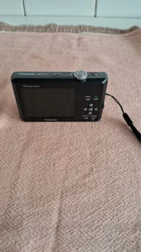 cybershot panasonic dmc-FP1