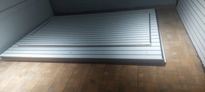 Painéis Canaletados Semi-Novos - 1,80m x 2,70m (Estado de Novo)