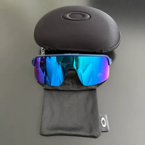 Oakley Sutro Lite + Hard Case Oakley