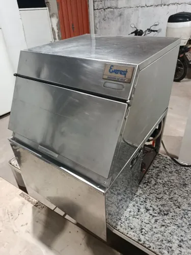 Máquina de gelo