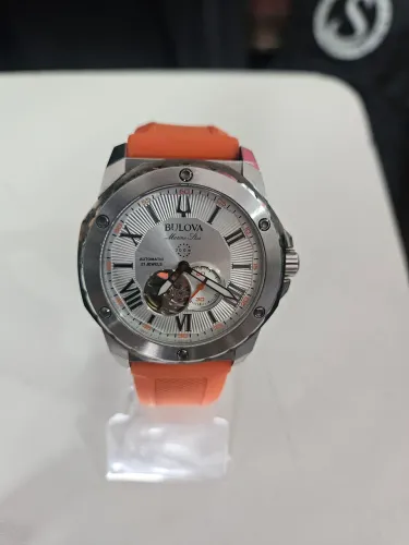 Relógio Bulova Marine Star automático 
