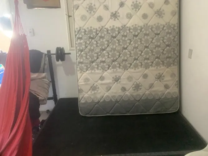 Vendo colchão de casal novo