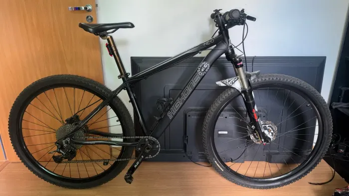 Bike highone aro 29 toda shimano deore