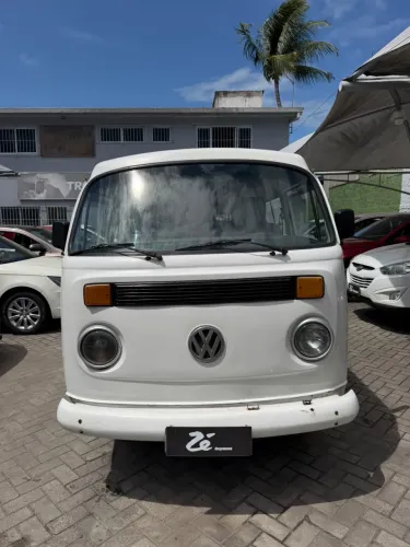 Volkswagen Kombi Furgão (álcool) 2000