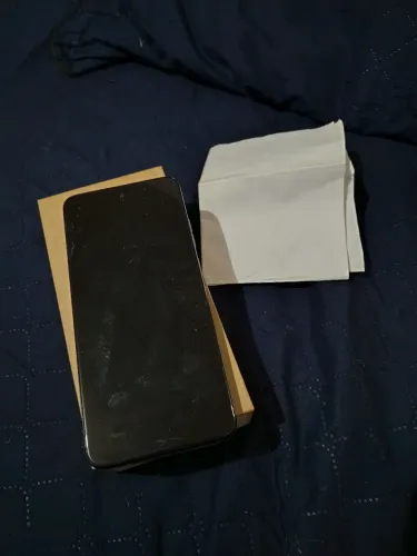 Vendo moto g15 pra quem queira arumar defeito na placa não liga 