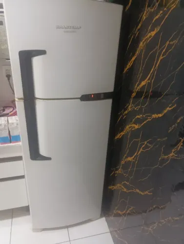 Geladeira brastemp 390lt