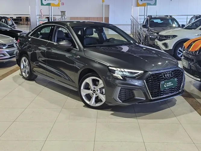 Audi A3 Sedan S-line 2.0 TFSI S-tronic 2024