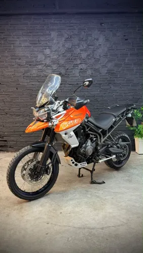 Triumph Tiger 800 XCA