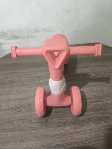 Motoquinha para aprender a andar