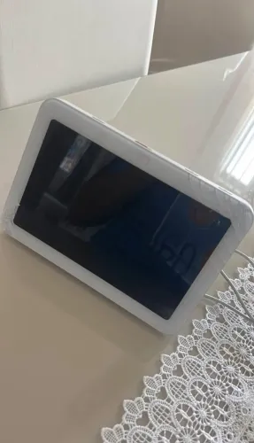 Alexa Echo Show 8 - 3 Geração (tela quebrada)