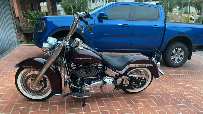 Harley Davidson Deluxe