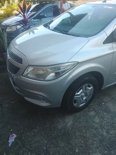 Chevrolet Onix JOY Hatch 1.0 8V Flex Mec. 4P 2018