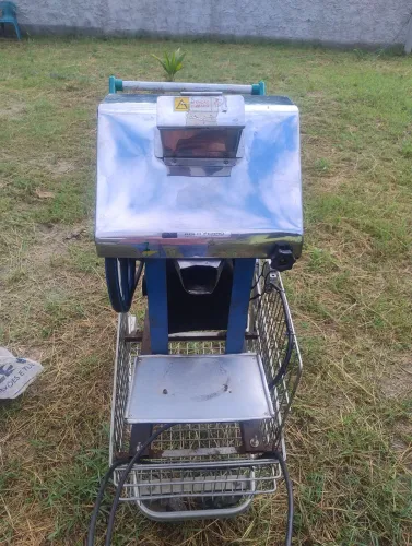 Moenda de Cana ROLO de INOX motor elétrico $1.799 Semi Nova retirada em Saquarema 