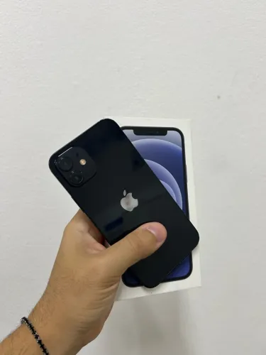 iPhone 12