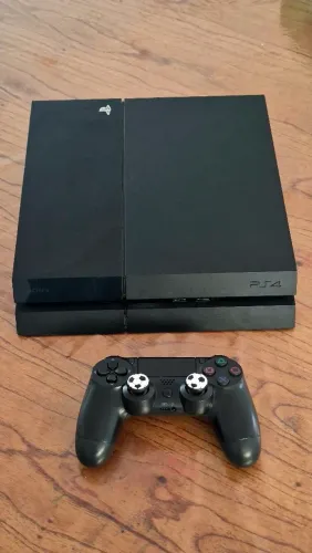 ? PLAYSTATION 4 FAT