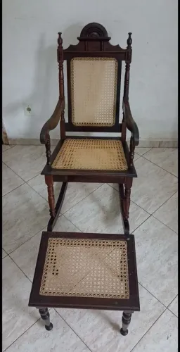 Cadeira de Balanço antiga