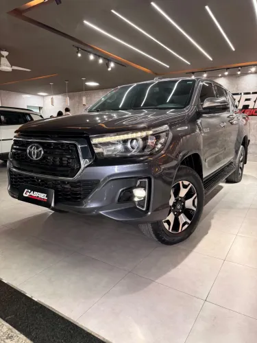 Toyota Hilux CD SRX 4X4 2.8 TDI 16V Diesel Aut. 2019
